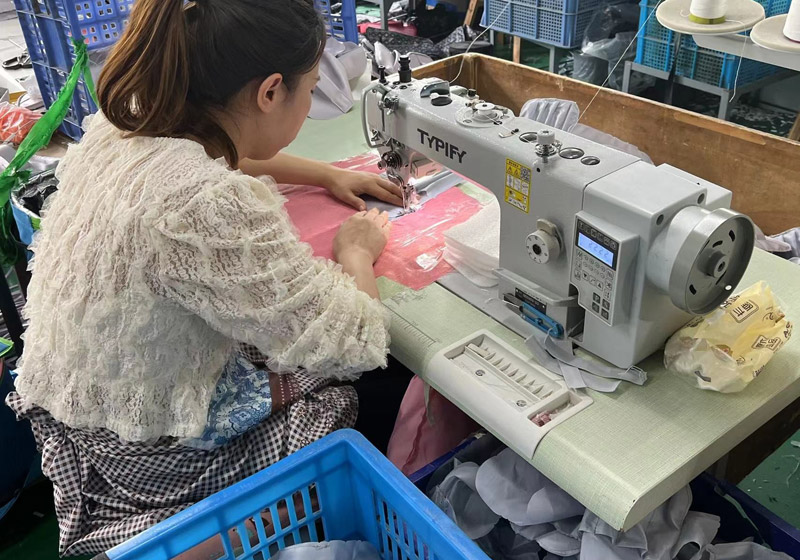sewing-machine